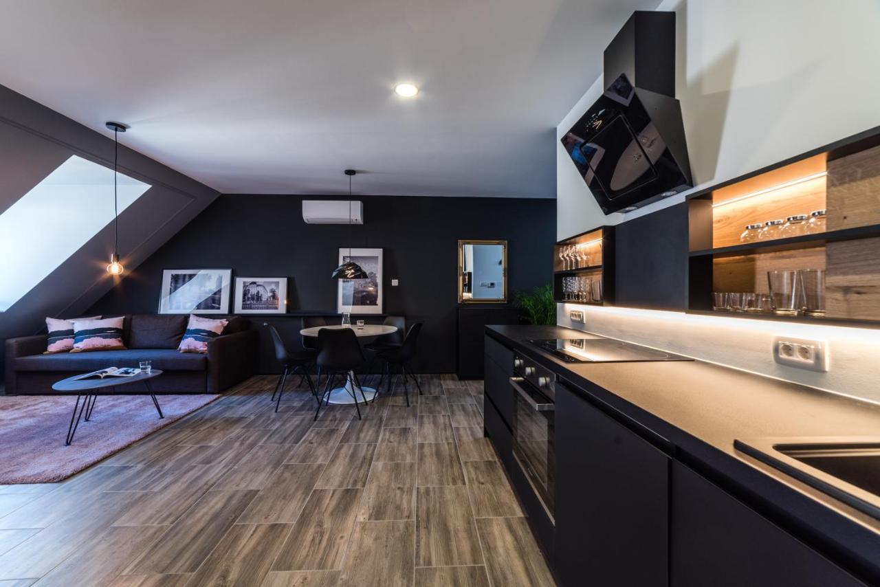 Flex Apartments Tour As Ljubljana Ngoại thất bức ảnh