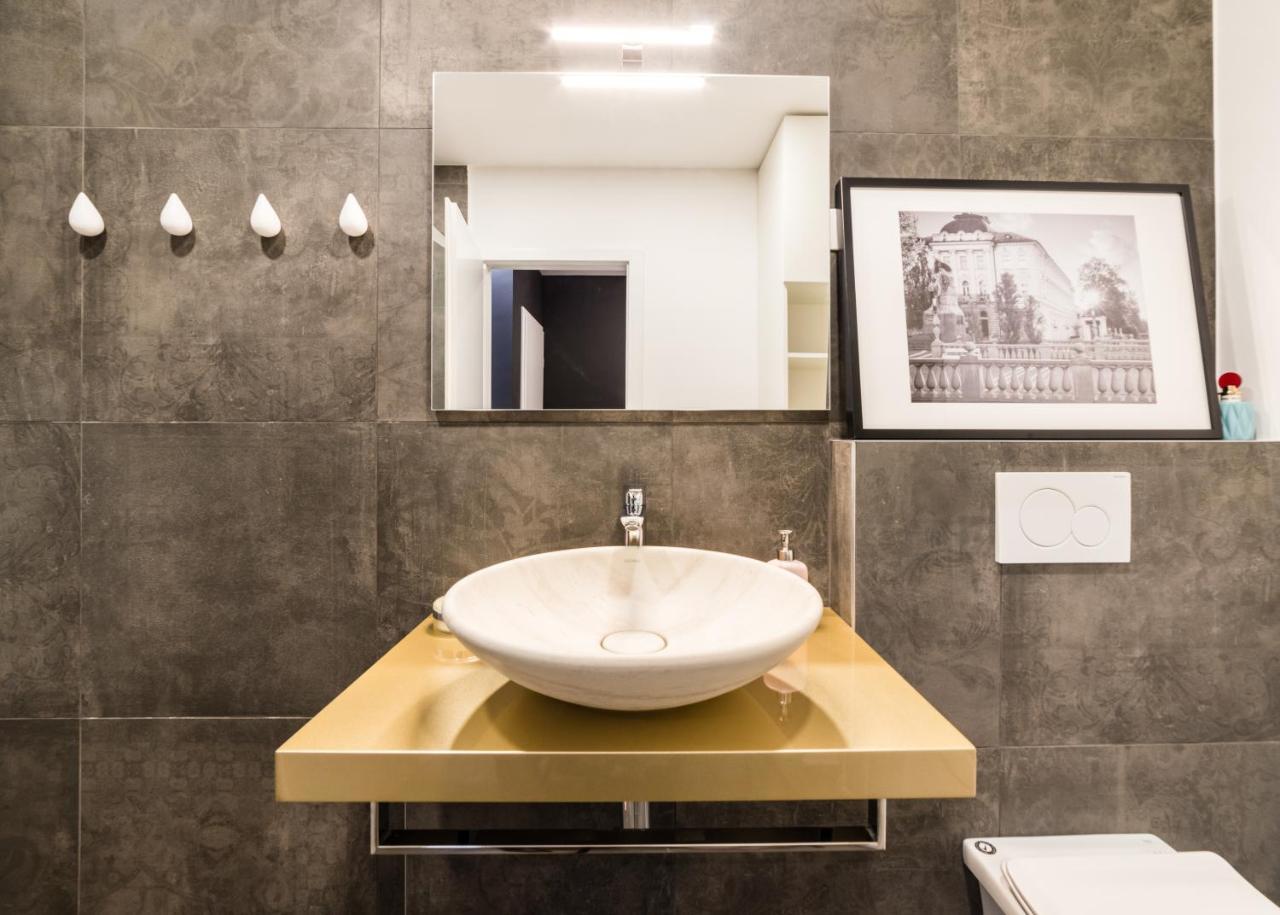 Flex Apartments Tour As Ljubljana Ngoại thất bức ảnh