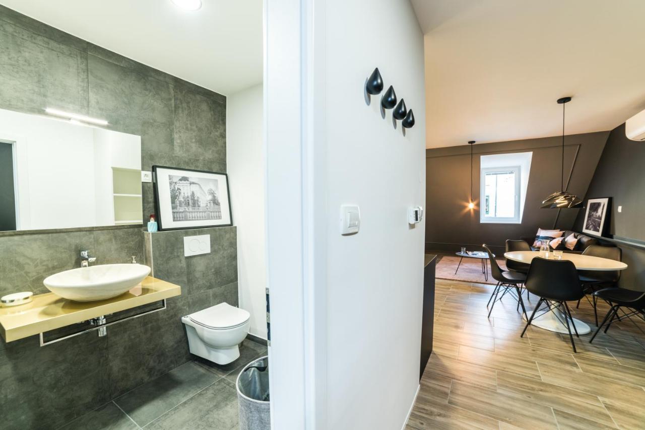 Flex Apartments Tour As Ljubljana Ngoại thất bức ảnh