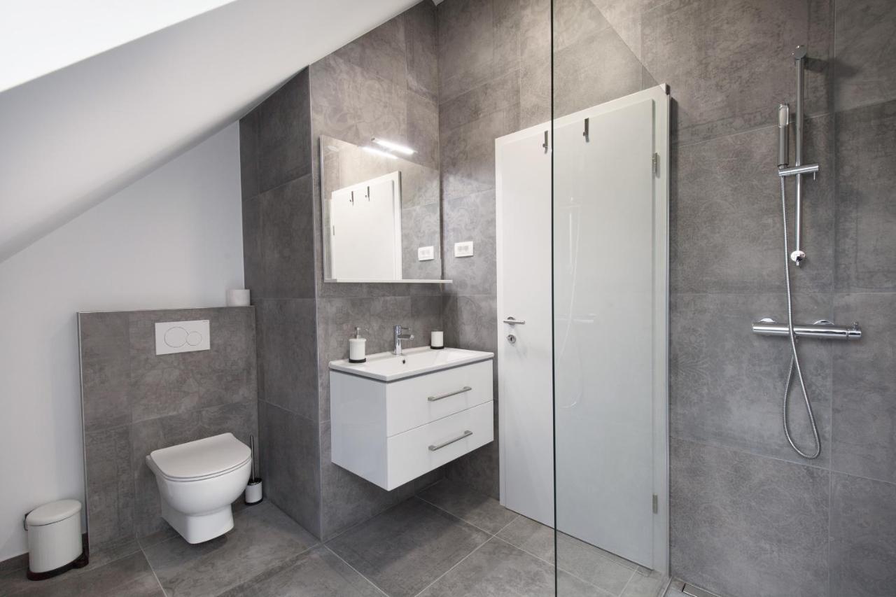 Flex Apartments Tour As Ljubljana Ngoại thất bức ảnh