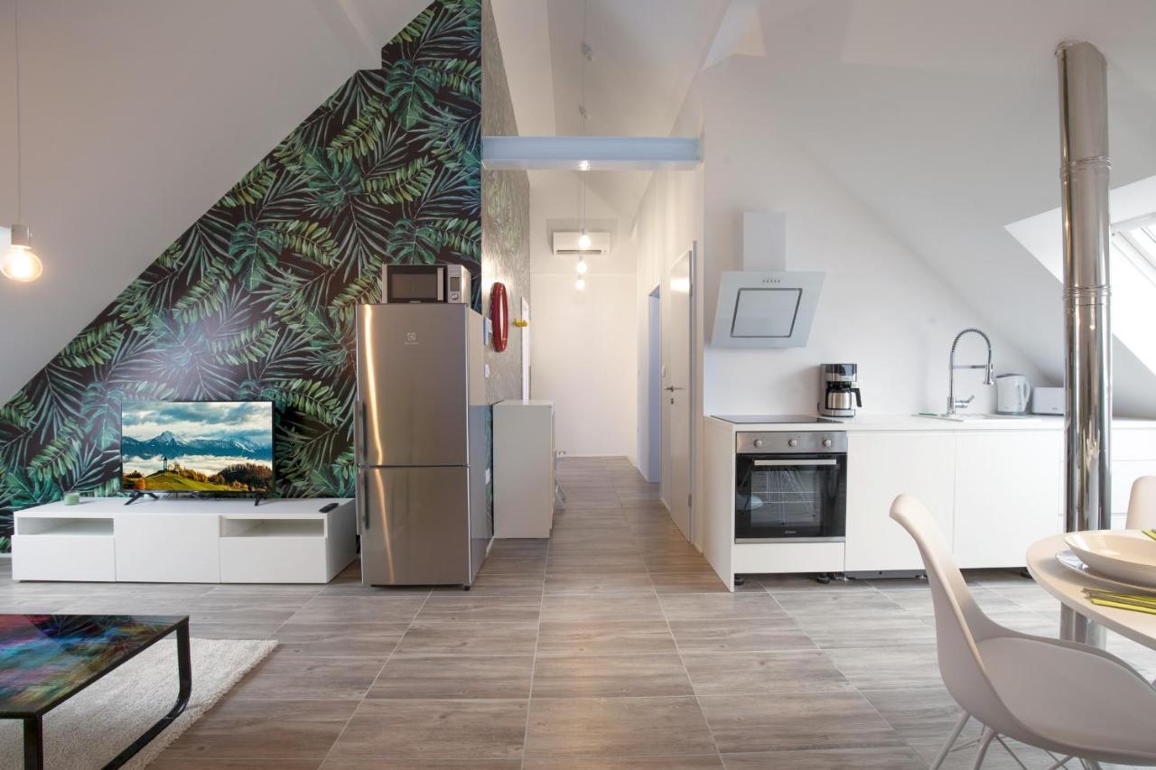 Flex Apartments Tour As Ljubljana Ngoại thất bức ảnh